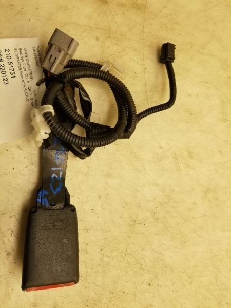 04 05 06 TOYOTA CAMRY SE DRIVER SIDE FRONT SEAT BELT BUCKLE ASSEMBLY