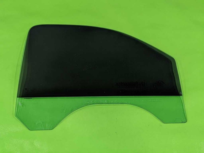 07-13 AVALANCHE PASSENGER RIGHT FRONT WINDOW DOOR GLASS OEM 4526-58
