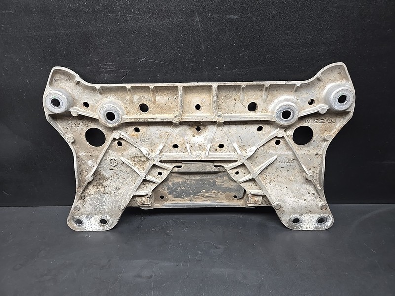 08-15 INFINITI G37 COUPE & CONVERTIBLE RWD - FRONT SUB FRAME BRACE - OEM