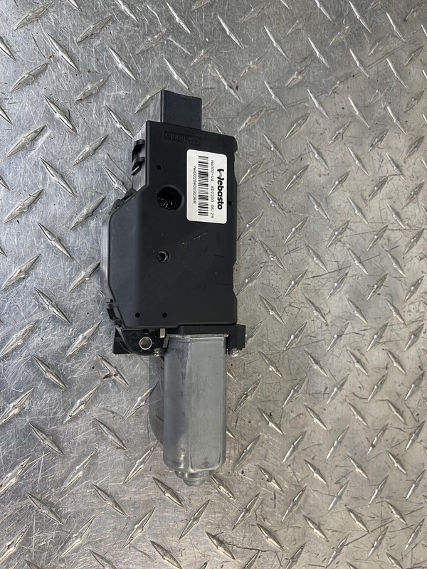 2016-2022 Infiniti Q50 OEM Sunroof Motor Tested Good