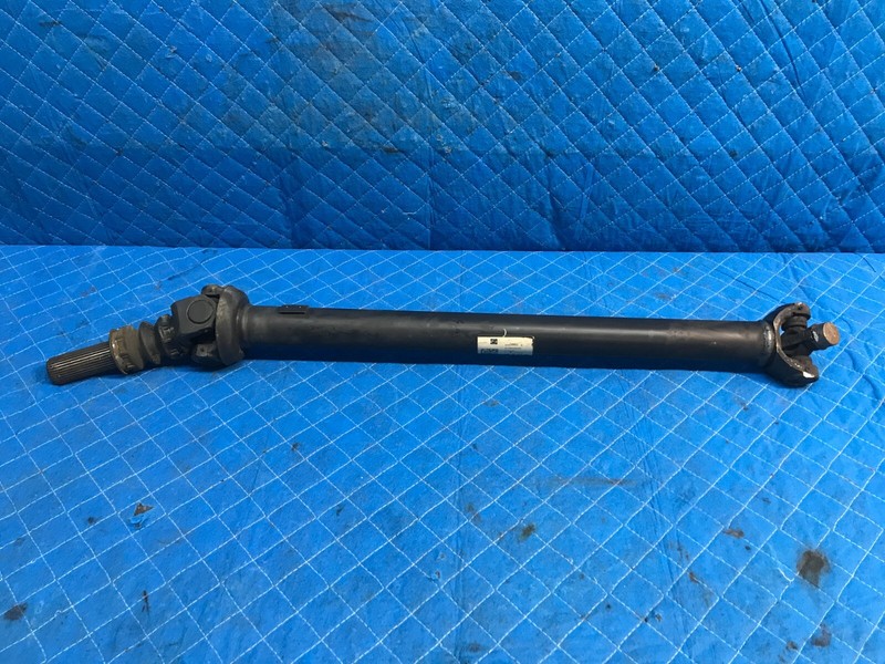2015 - 2020 ESCALADE ESV OEM FRONT DRIVESHAFT PROPELLER 91k ASSEMBLY 22760960