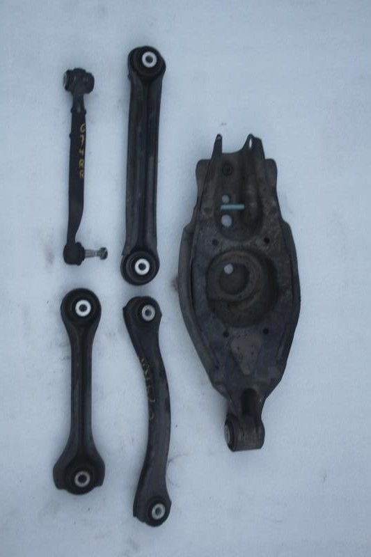 2001-2005 MERCEDES C240 C320 C230 W203 RIGHT REAR LOWER CONTROL ARMS 5 PIECES