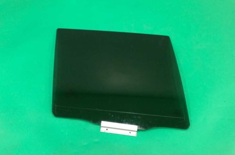 03-14 XC90 PASSENGER RIGHT REAR WINDOW DOOR GLASS OEM 3608-56