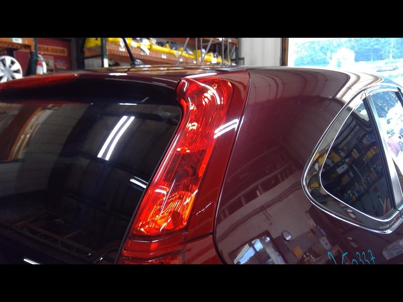 Passenger Right Tail Light Upper Fits 15-16 CR-V 1650367