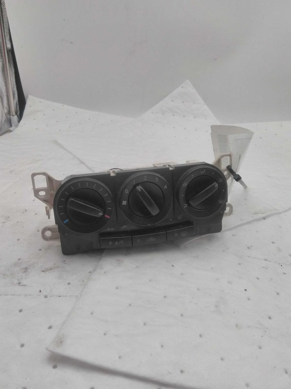 Used A/C Selector Switch fits: 2008 Mazda CX-7 main control manual Grade C