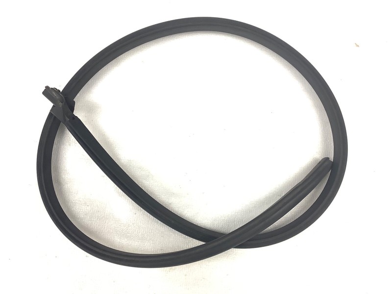 88-89 Civic 3Dr Hatch Right Door Sub-seal Weatherstrip Top Rubber Seal Gasket