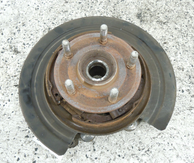 2012-2015 Jeep Grand Cherokee Rear Spindle Knuckle Hub Driver Left LH OEM
