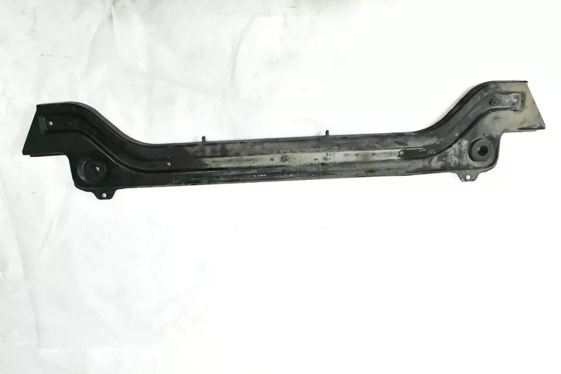 06-11 Mercedes W164 ML350 ML63 AMG ML550 Front Lower Radiator Support OEM
