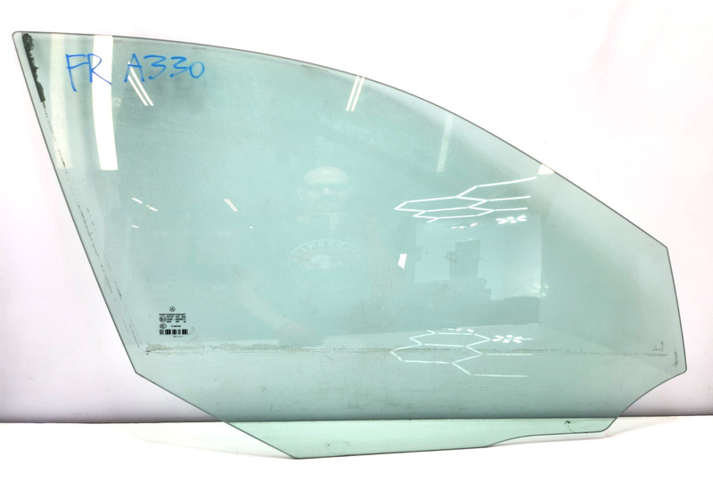 ✅10-16 OEM Mercedes W212 E350 E550 Front Right Passenger Side Door Window Glass*