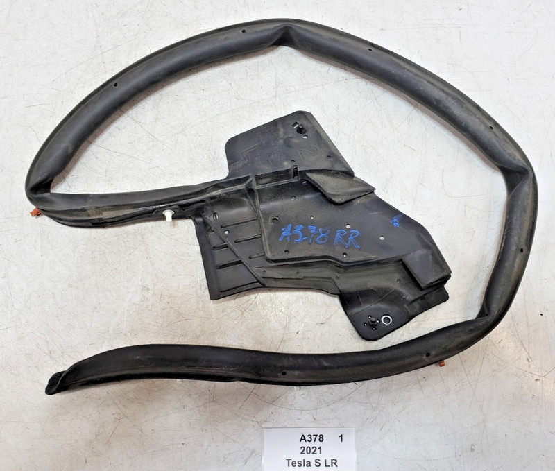 ✅ 21-25 OEM Tesla Model S Rear Left Driver Door Weatherstrip Rubber Seal