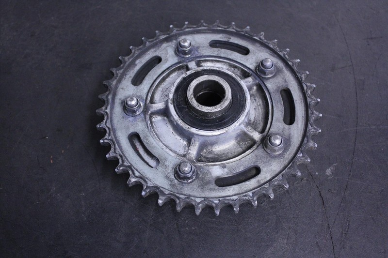 03 SUZUKI SV 1000 REAR SPROCKET HUB SV1000