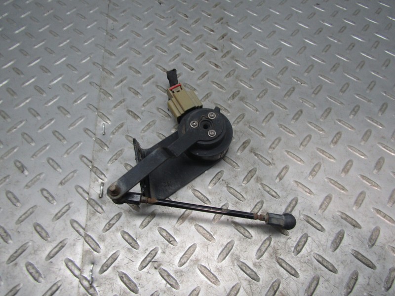 2015 - 2020 CHEVROLET TAHOE FRONT RIGHT SUSPENSION LEVEL SENSOR OEM 23152099