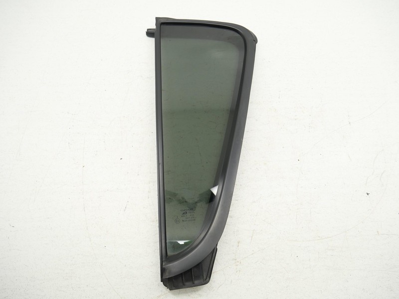 Used Rear Left Driver Side Door Vent Window Glass 2004-2015 Nissan Armada OEM