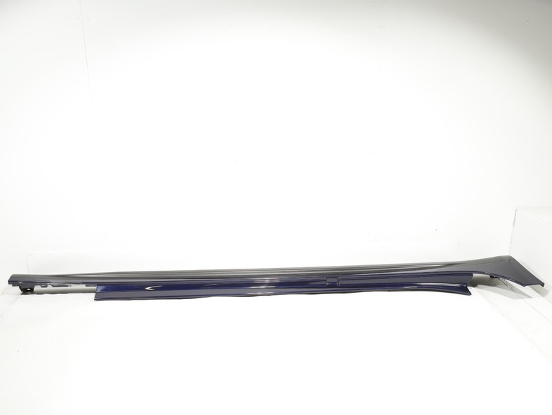 14-20 Maserati Ghibli RIGHT Side Rocker Panel Molding BLUE OEM 6700288580