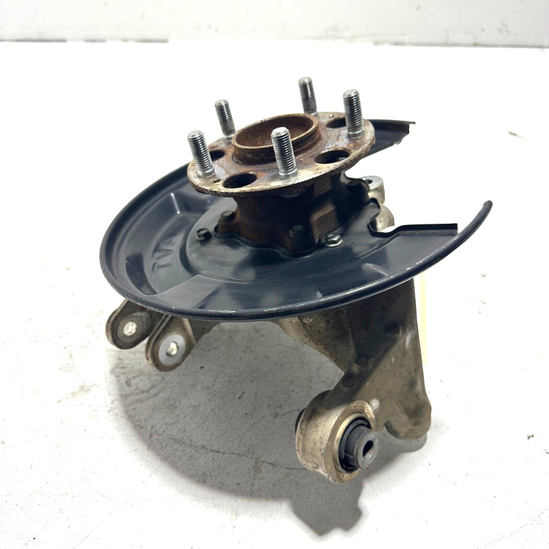 2018-2022 HONDA ACCORD REAR LEFT DRIVER SIDE SPINDLE KNUCKLE HUB OEM