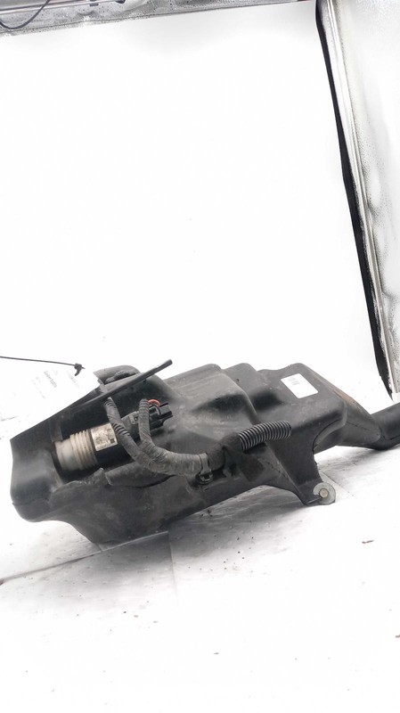 2010 Cadillac CTS Washer Fluid Reservoir OEM Black 3.0L 37000 Miles