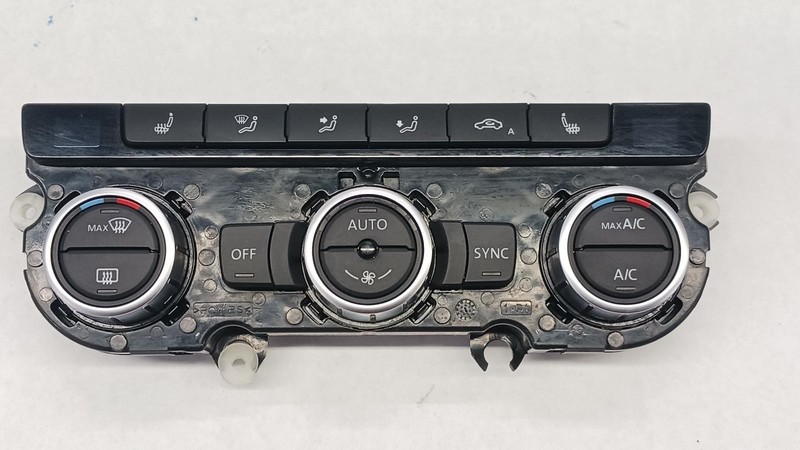 13-'15 VOLKSWAGEN PASSAT dual zone heater control w/heated seat OEM 1 Year Wnty
