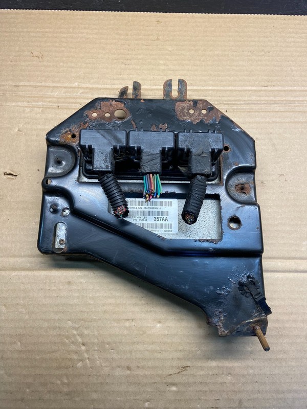 2002 Jeep Grand Cherokee 4.0L Engine Computer Module ECU ECM OEM AE4721 DW