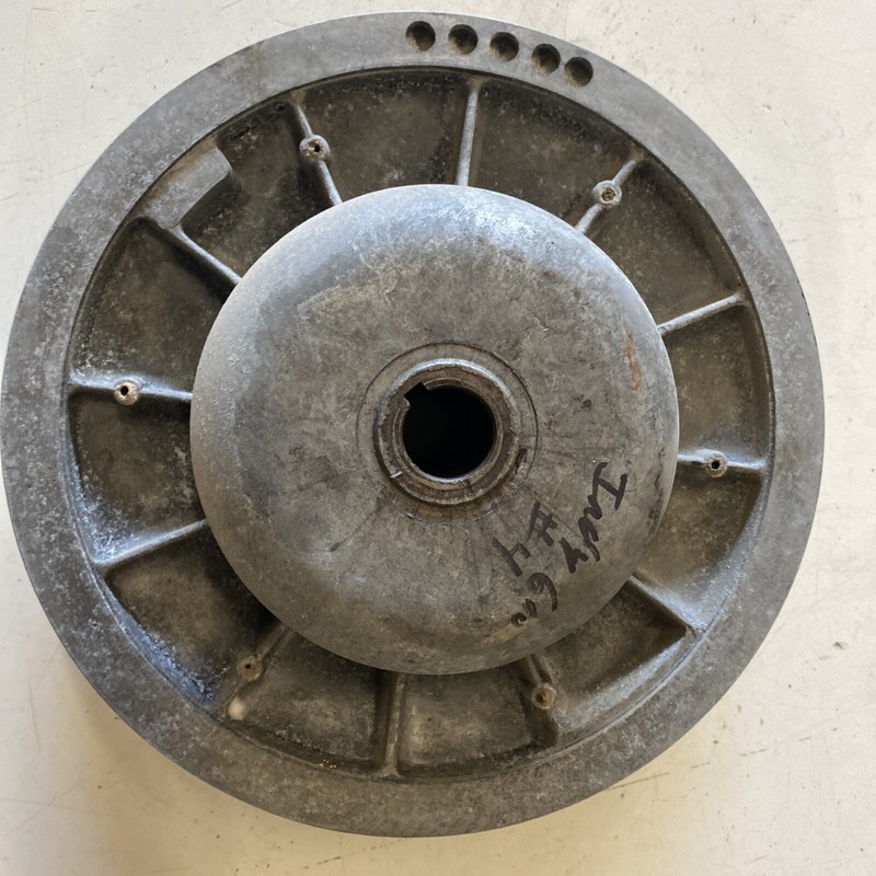 1980’s Polaris Indy 600 Snowmobile Secondary Driven Clutch Good #4
