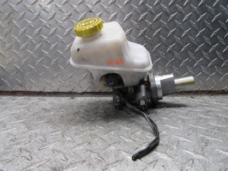 08 DODGE CHARGER BRAKE MASTER CYLINDER SINGLE PISTON / DUAL PISTON FRONT CALIPER