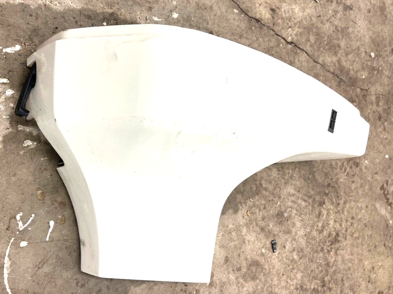 Evinrude Outboard 200 225 FICHT Starboard Lower Engine Cover 0439773 FRESHWATER