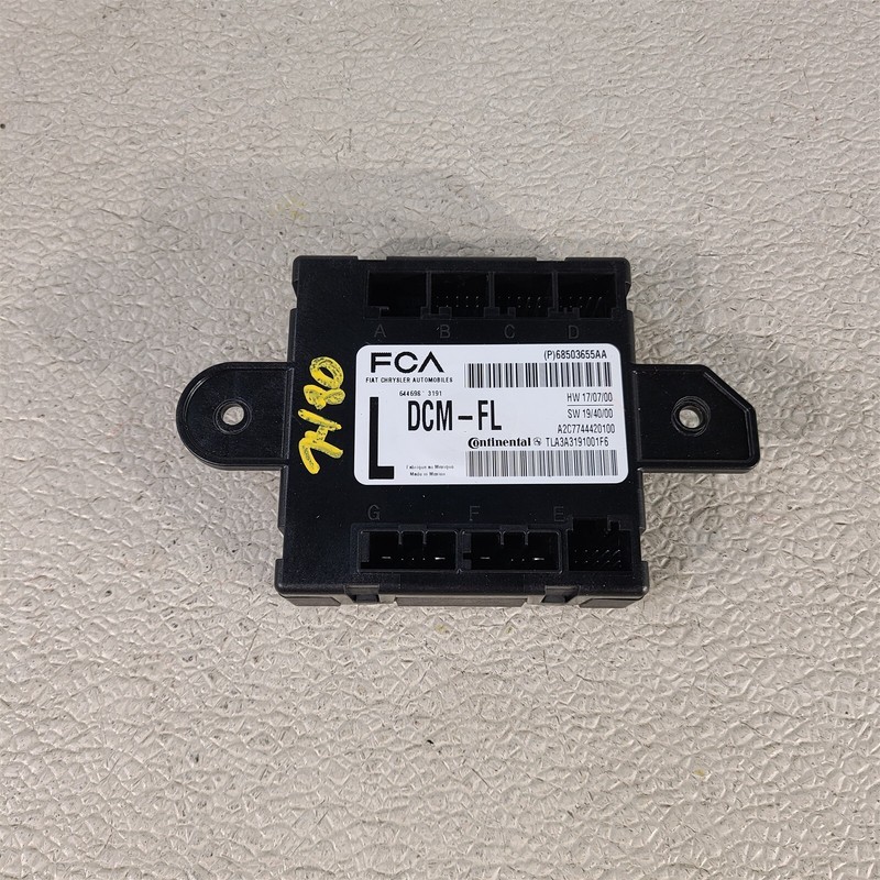 2021 Dodge Challenger Scat Pack R/T Driver Door Module Lh 68503655AA Aa7480