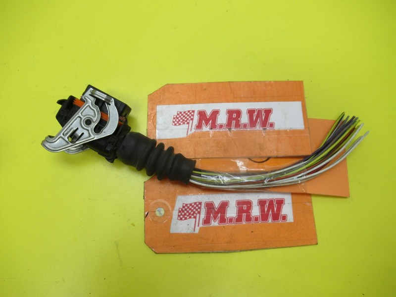 TRANSMISSION COMPUTER TCU TCM WIRE PLUG 8 24226961 24224918 M43 03 04 SATURN ION