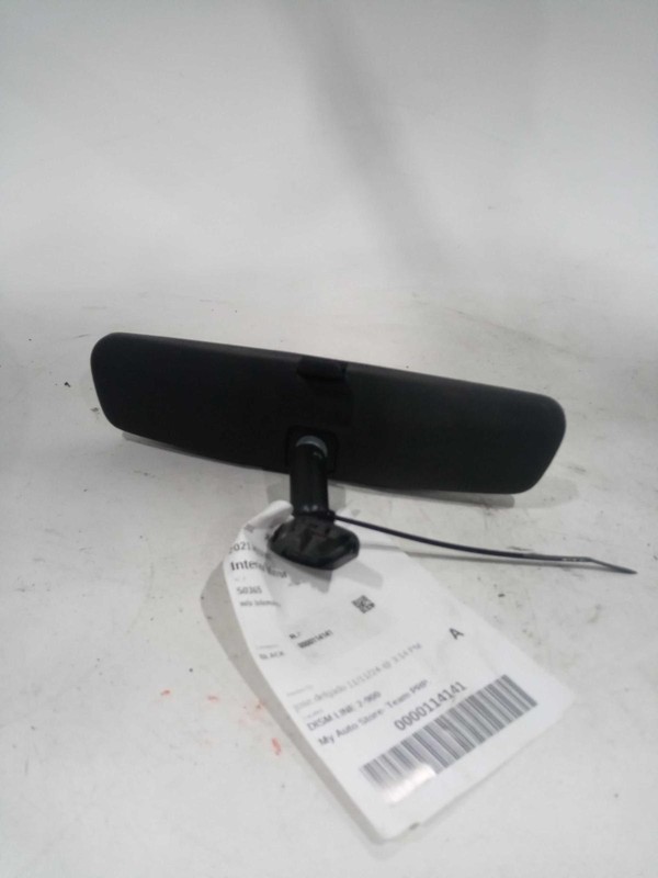 Used Front Center Interior Rear View Mirror fits: 2021 Hyundai Accent w/o telema