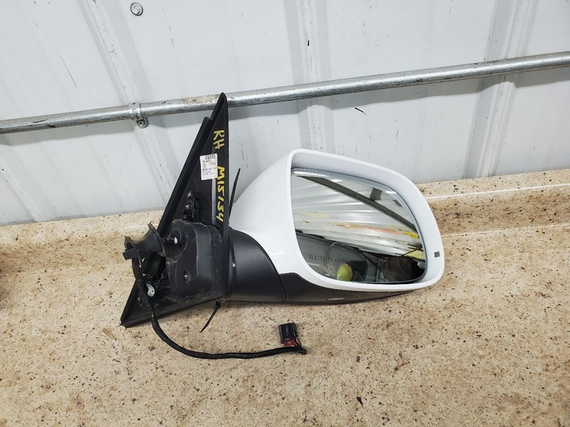 Passenger Side View Mirror Power With Lighting Pkg Fits 09-14 AUDI Q5 308909