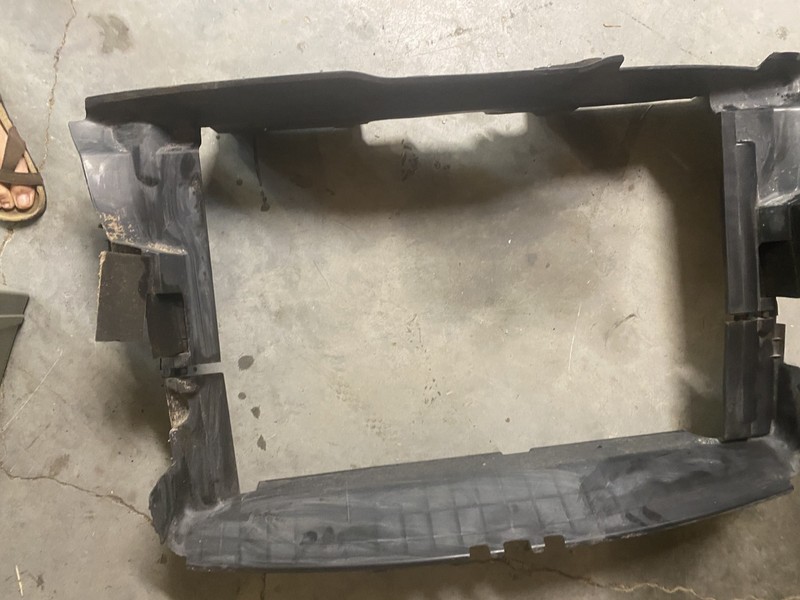 2019 Kia Sorento L Fan Shroud OEM