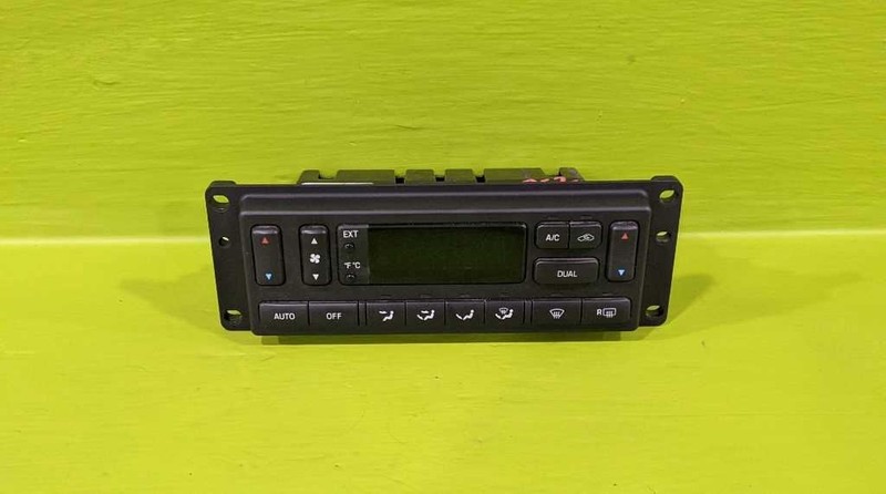 05 06 EXPEDITION TEMPERATURE CLIMATE CONTROL SWITCHOEM 3907-2