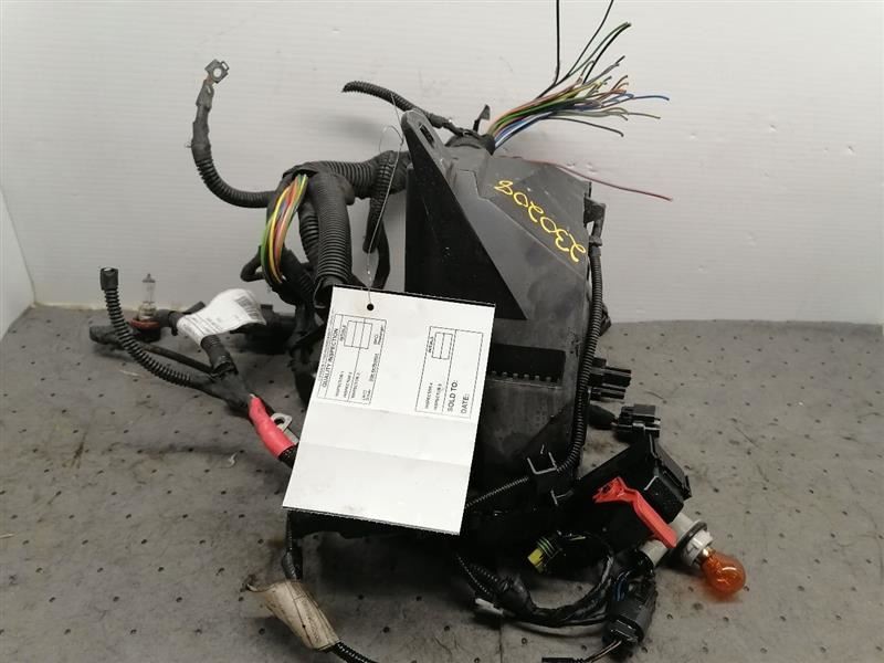 Fuse Box Engine Fits 15-20 RENEGADE 1136761