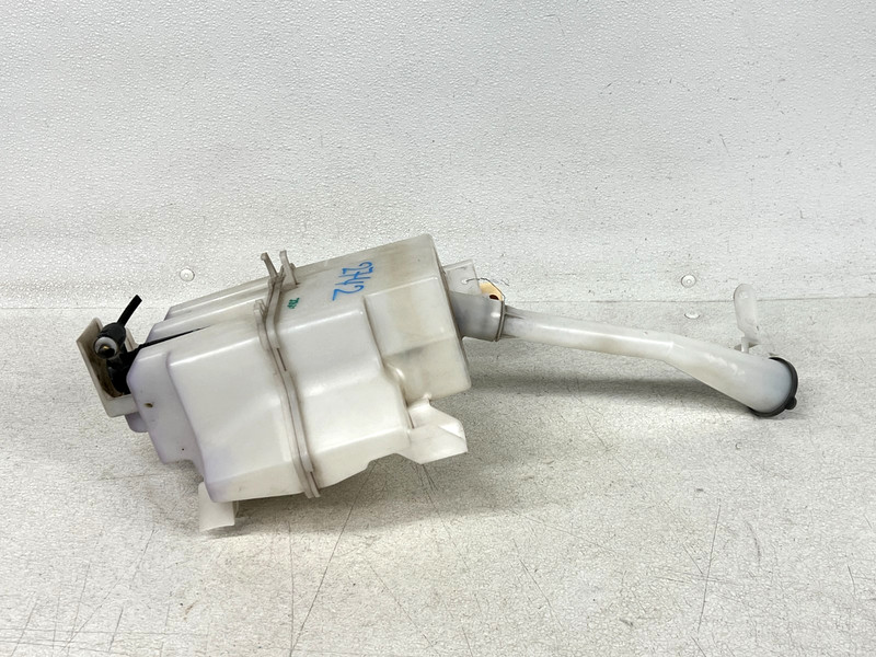 ⭐2019-2025 INFINITI QX50 FRONT WINDSHIELD WASHER RESERVOIR BOTTLE OEM LOT2742