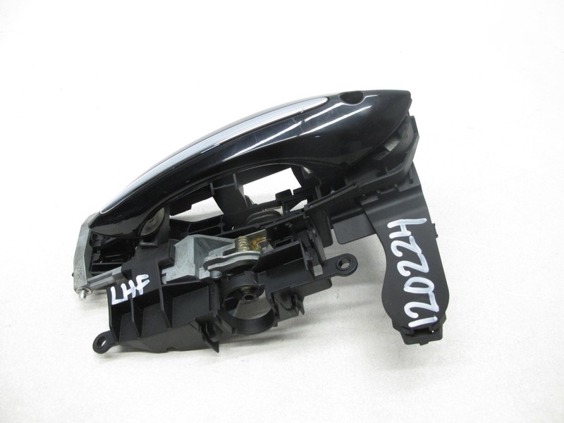 09-19 BMW F01 F02 750i 550i GT M5 DOOR EXTERIOR HANDLE FRONT LEFT OEM 120224