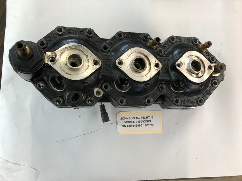 Johnson Evinrude 150hp-175hp FICHT Starboard Engine Head 5001526 FRESHWATER!