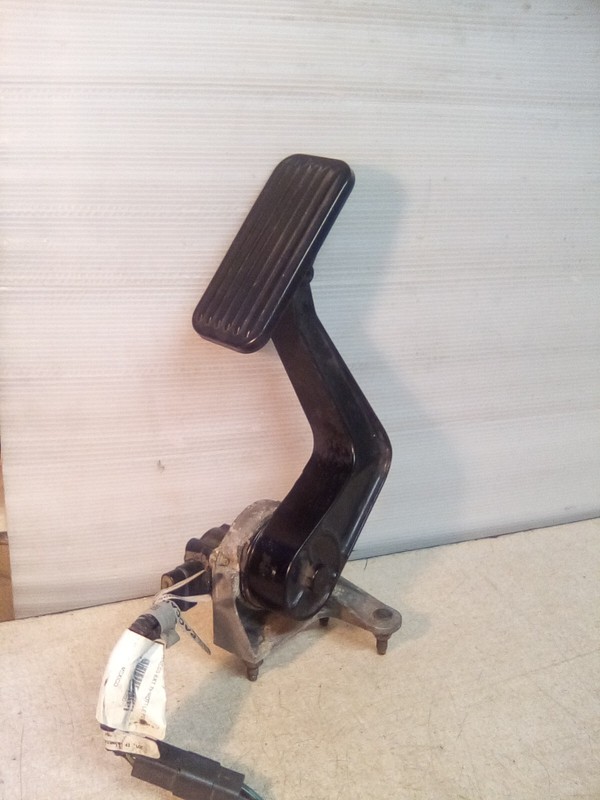 Peterbilt Paccar D21-6006 Throttle Pedal