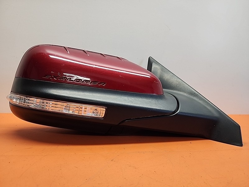 2016 2017 Ford Explorer Right Mirror Power Folding W/O Blind Spot OE Red T.Signa