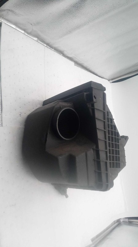 2019 KIA SORENTO 3.3L Air Cleaner Assembly OEM 28110C5250 Used 123k Miles