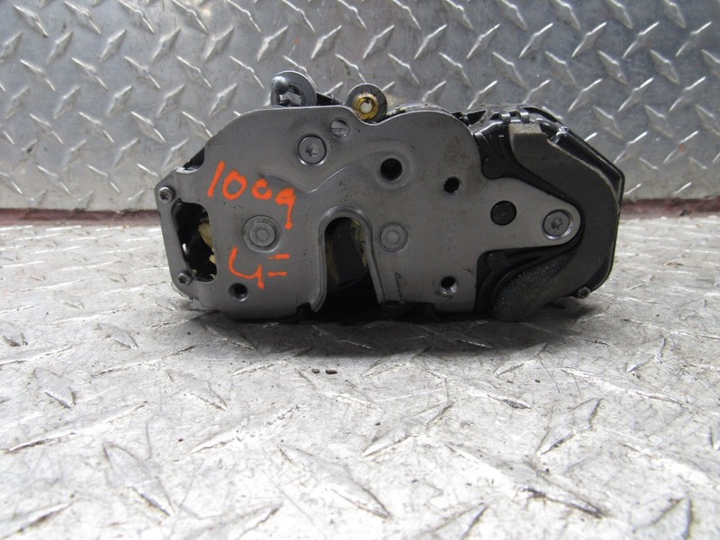 2016 GMC TERRAIN LEFT DRIVER FRONT DOOR LATCH LOCK ACTUATOR 13579524 2.4L