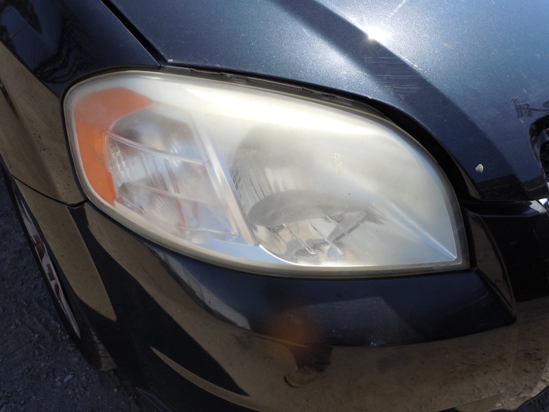 2007-2011 Chevrolet Aveo Sedan Halogen Headlight Passenger Right