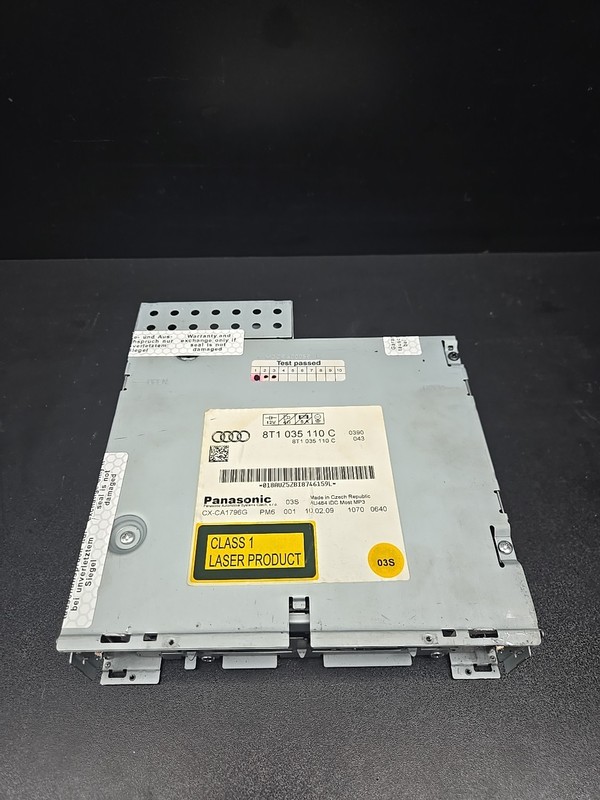 2009 2010 2011 2012 AUDI A4 MULTIMEDIA INTERFACE CD DICS PLAYER DRIVE CHANGER