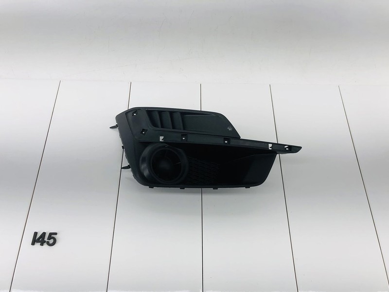 15-16 SUBARU IMPREZA FRONT RIGHT SIDE LOWER BUMPER COVER BEZEL PANEL OEM