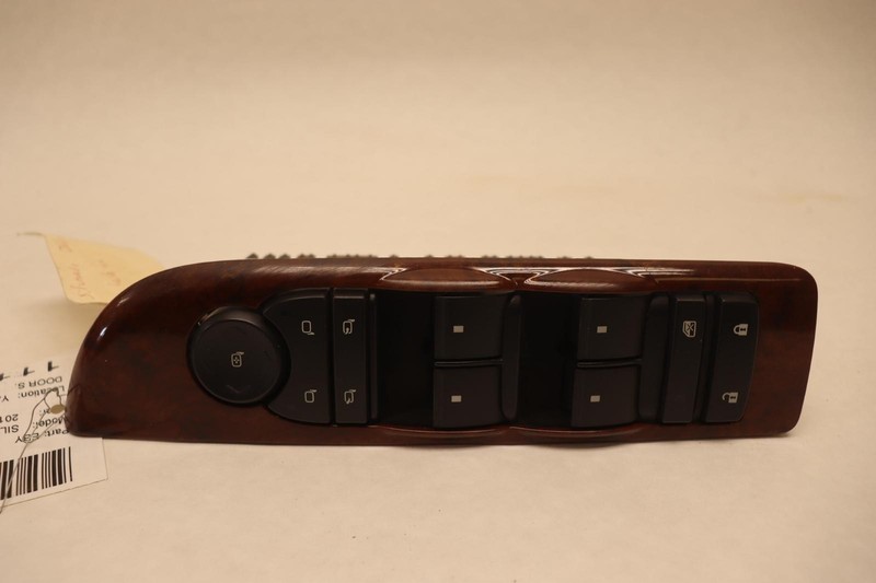 2007-2013 CHEVY SILVERADO 1500 FRONT LEFT DRIVER DOOR WINDOW MASTER SWITCH OEM
