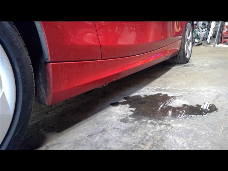 2008-2013 128I Left Rocker Panel Moulding 1347761