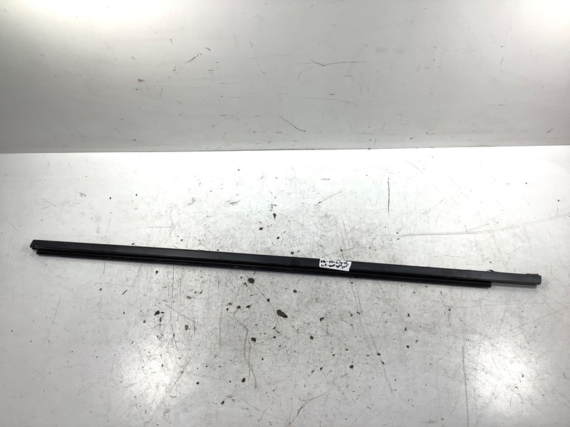 16-21 Honda Civic 4D Left Front Door Belt Molding OEM