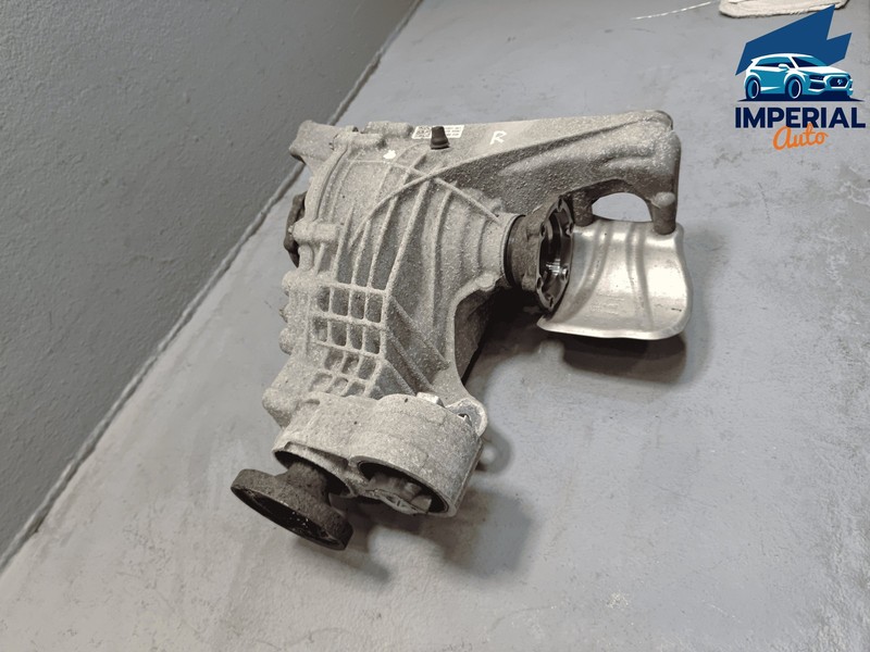 2017 - 2025 AUDI Q7 3.0L REAR AXLE DIFFERENTIAL CARRIER OEM
