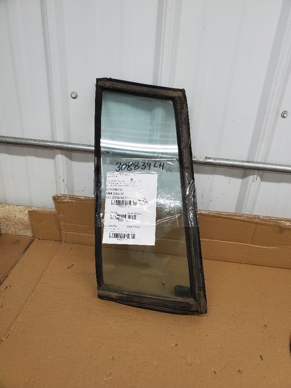 Driver Rear Door Vent Glass RWD Without Vinyl Roof Fits 80-89 FLEETWOOD 285244