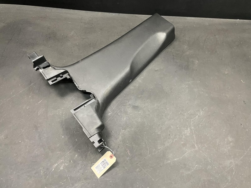 Center Left B Pillar Lower Trim Panel 2019 Honda Pilot LX 84171-TG7 2016-2021