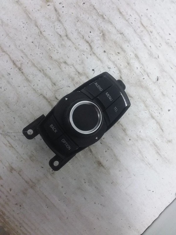iDrive Radio Navigation Controller Console Mounted Fits 11-15 BMW X3 9261704