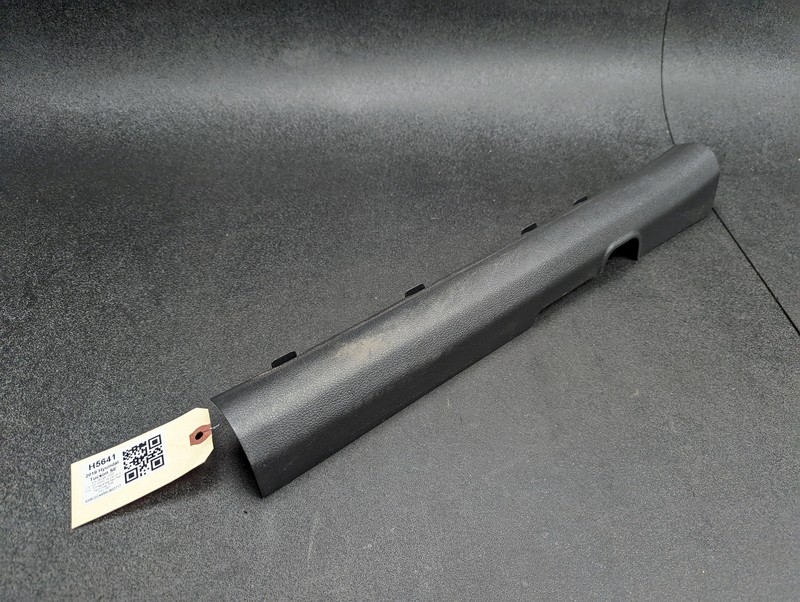 Front Right Door Sill Scuff Plate 2019 Hyundai Tucson 85881-D3000-TRY 2015-2020